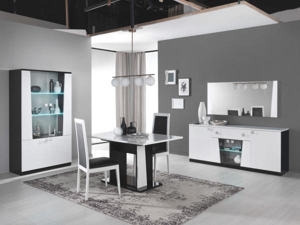 Product photograph of Elisa White Italian 4 Door Buffet Sideboard And Rectangular Mirror from Choice Furniture Superstore.
